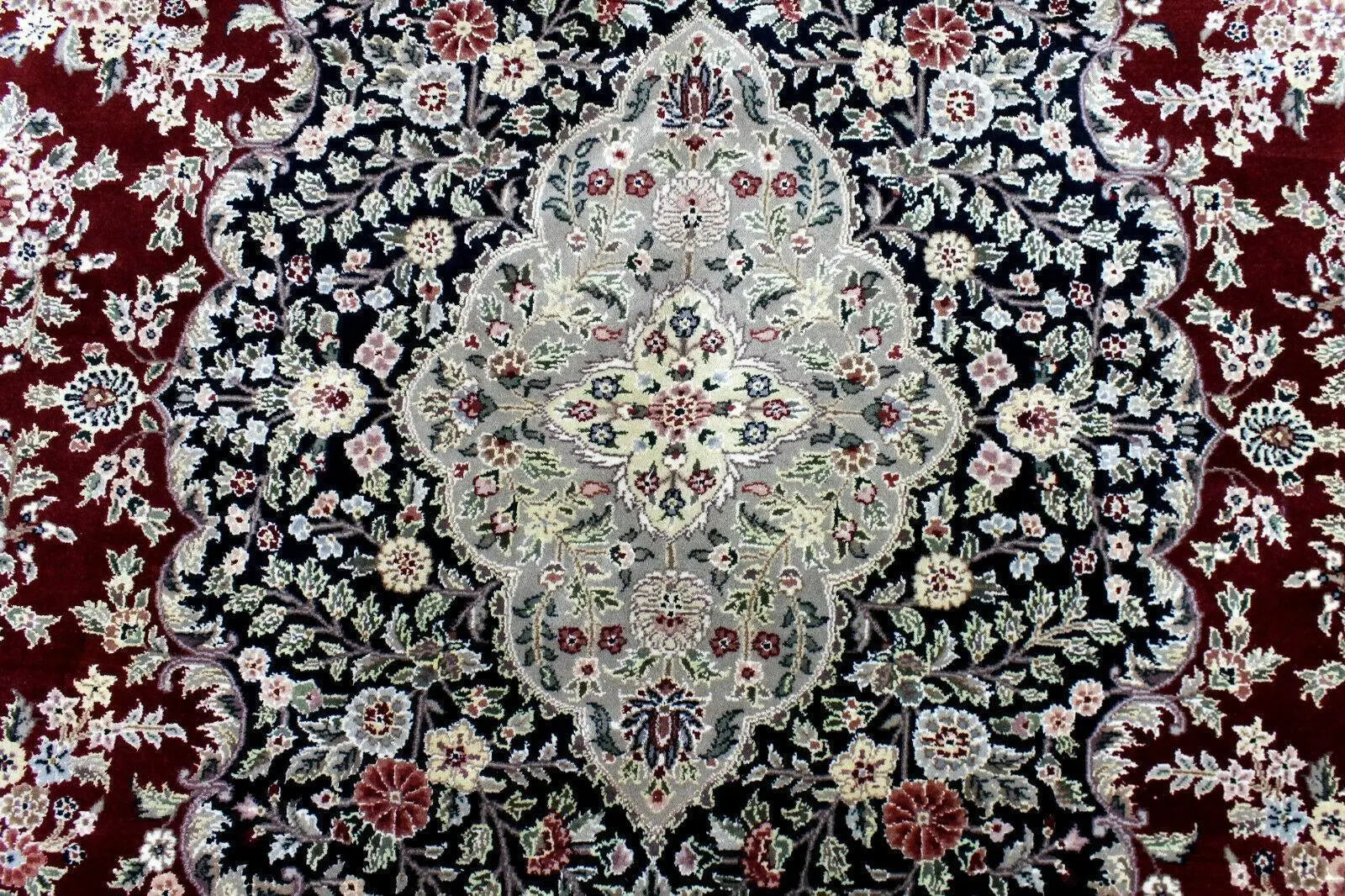 Exquisite Mint Hand-Knotted Peshawar Oriental Wool Rug – 9' x 12' Rugistan