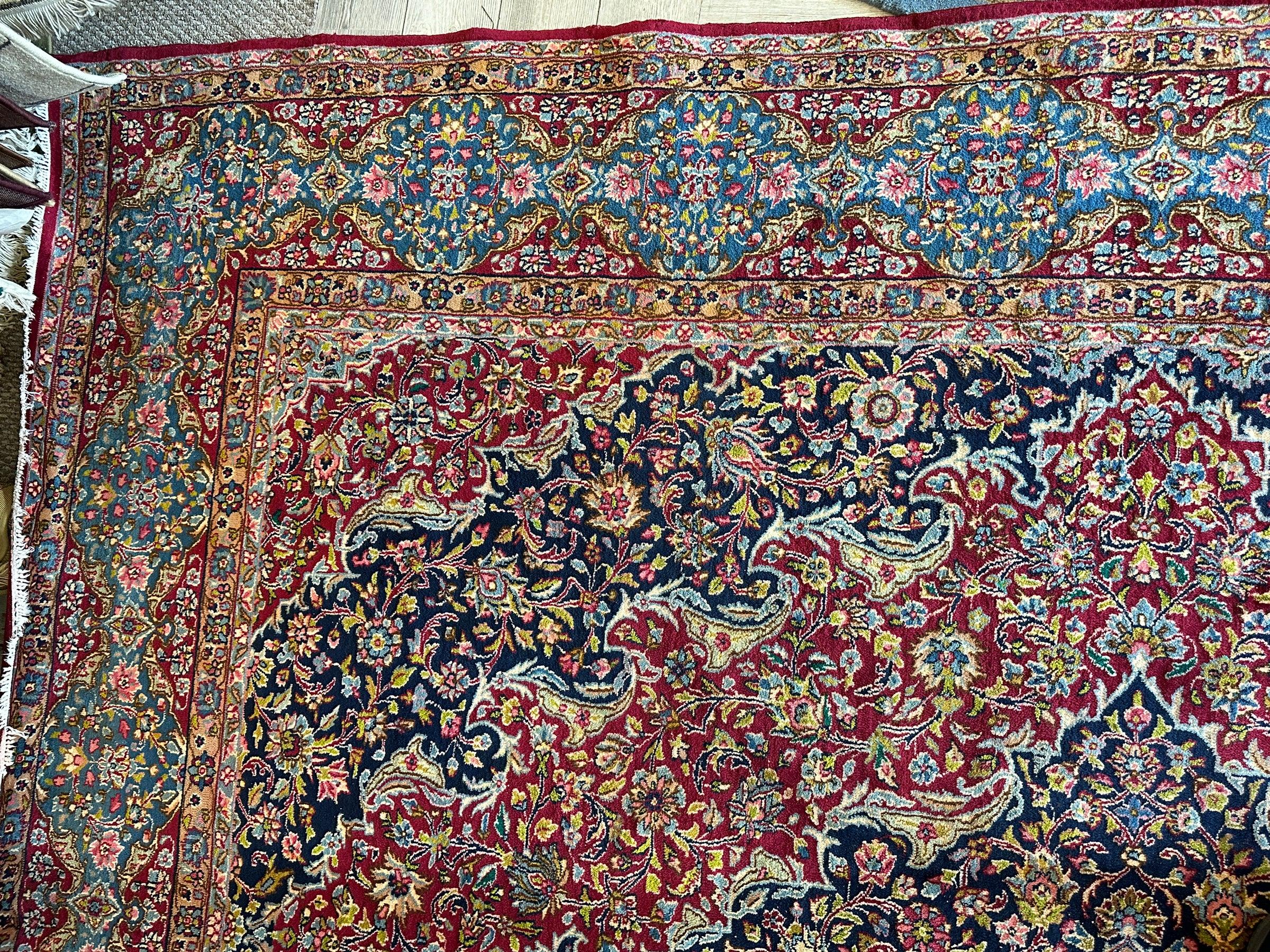 Exquisite Persian Vintage Medalian Rug 10 x 13 Rugistan