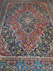 Exquisite Persian Vintage Medalian Rug 10 x 13 Rugistan