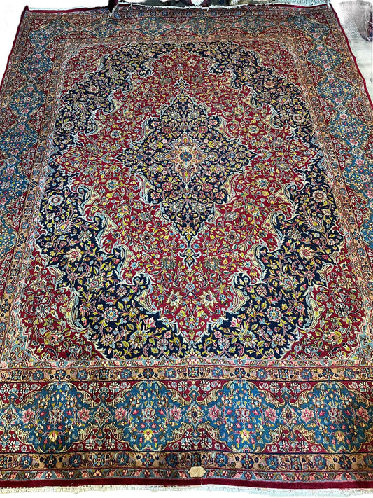 Exquisite Persian Vintage Medalian Rug 10 x 13 Rugistan