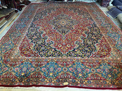 Exquisite Persian Vintage Medalian Rug 10 x 13 Rugistan
