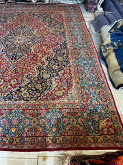 Exquisite Persian Vintage Medalian Rug 10 x 13 Rugistan