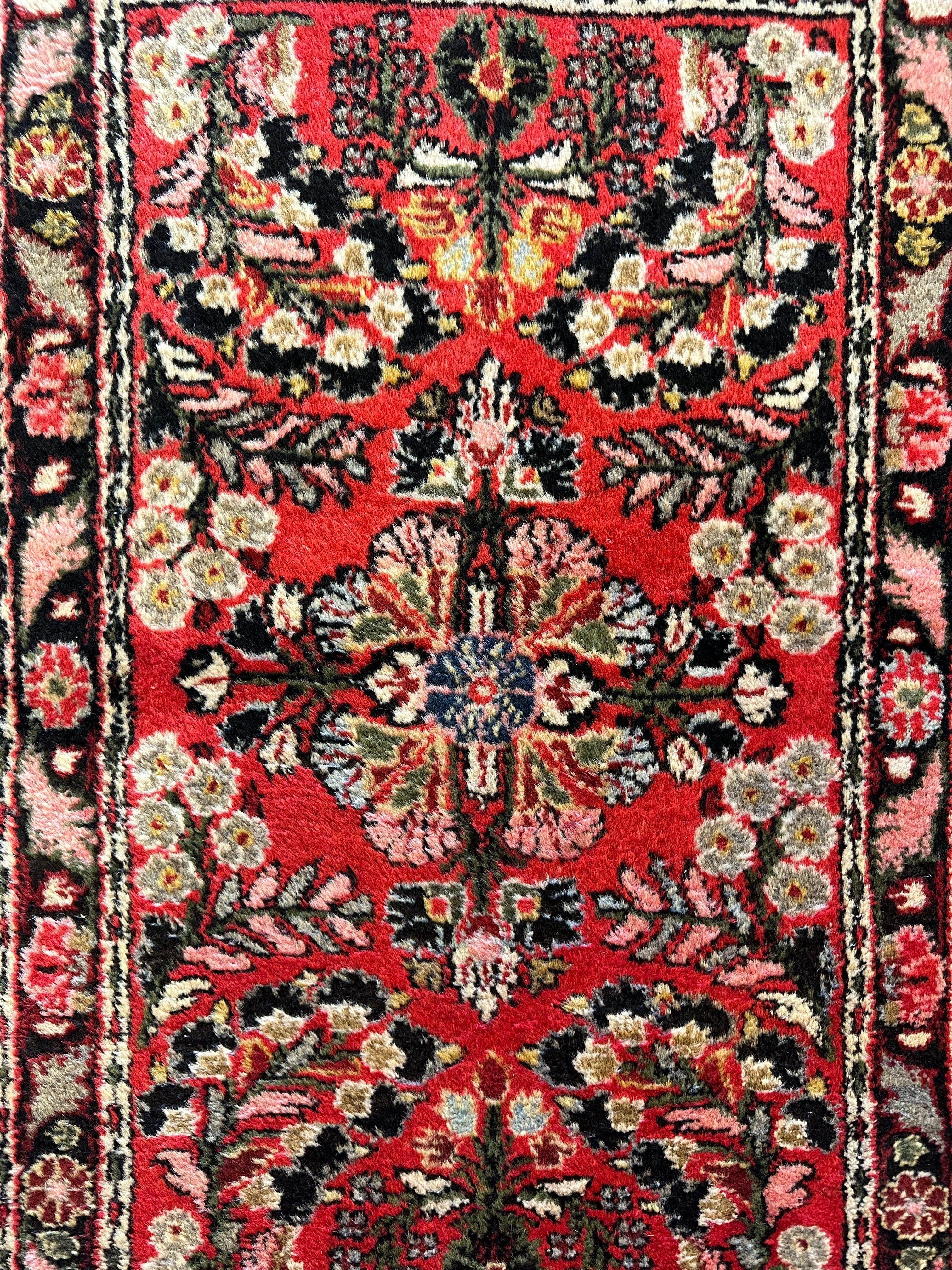 Exquisite Small Sarouk Rug 1'10''x3 Ft Rugistan
