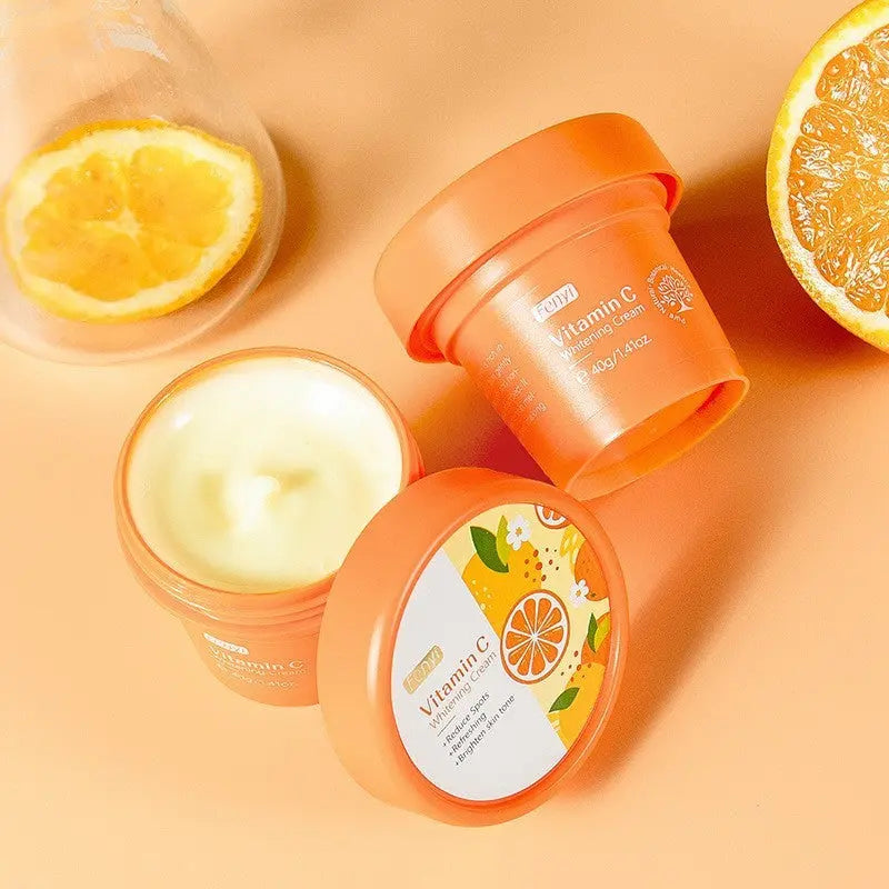 Moisturizing kit for combined facial care with vitamin C Family Shopolf