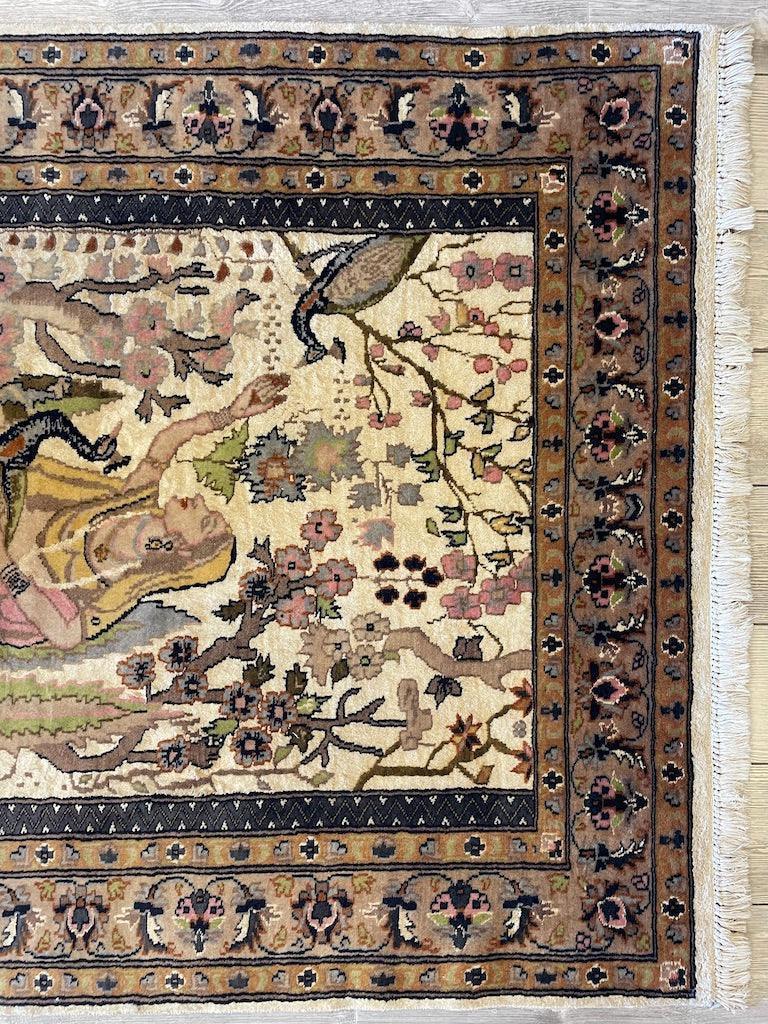 Fine Handmade Pictorial Rug 71'’ x 48'’ Rugistan