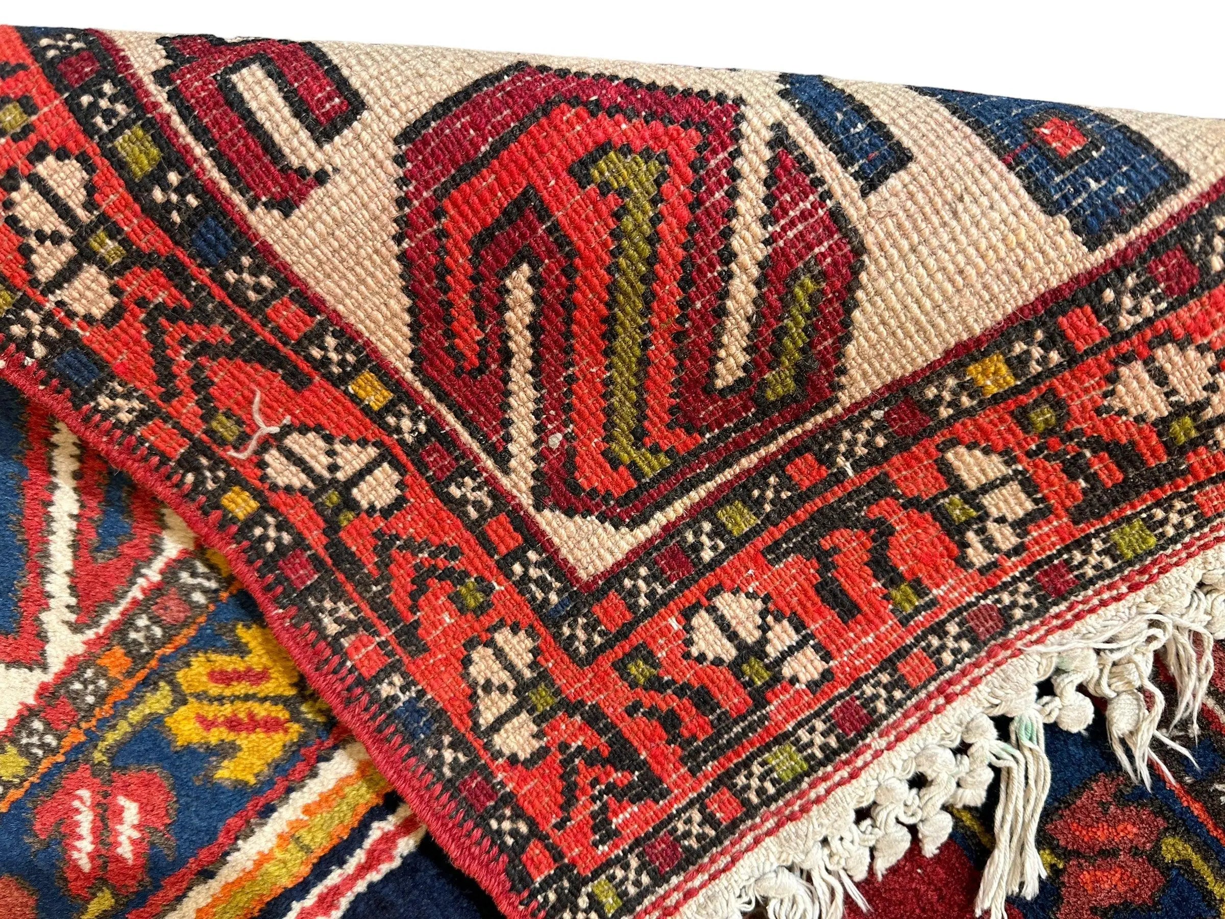 Hand-Knotted Persian Meshgin Wool Rug – 5’ x 11’ – Vintage Tribal Masterpiece Rugistan