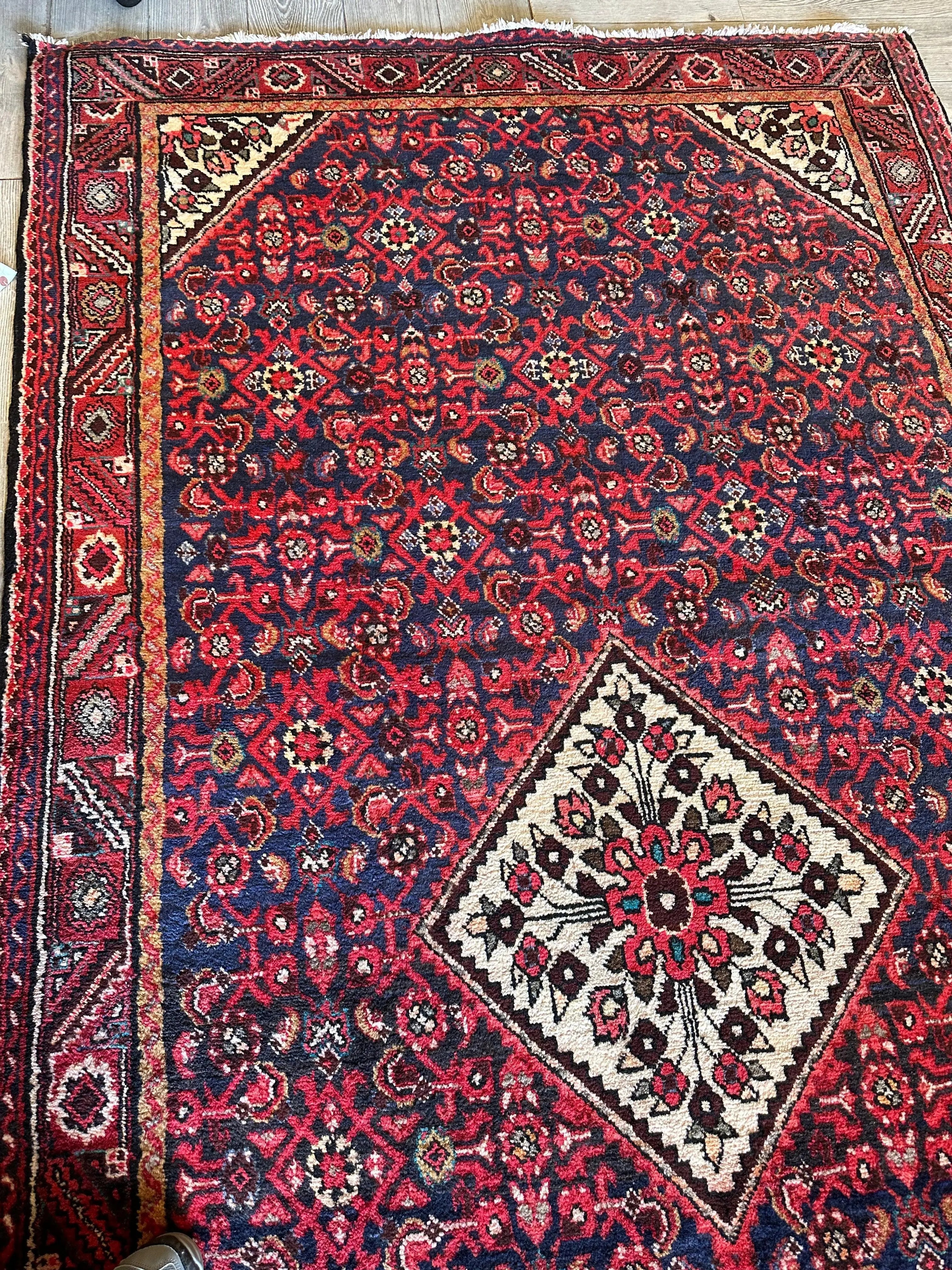 Fine Vintage Zagheh Persian Area Rug 10'4'' x 5'5'' Rugistan