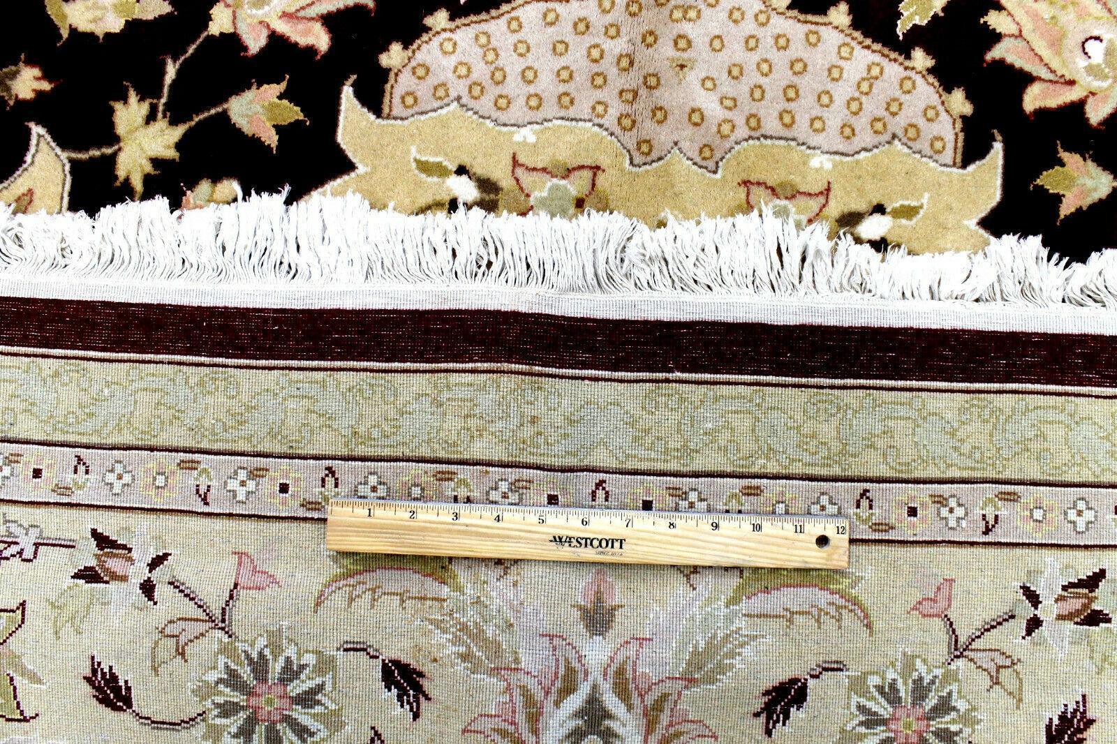 Hand-Knotted Pak-Ziegler Wool Rug – 8'7" x 11'7" – Traditional Design, Warm Earth Tones Rugistan