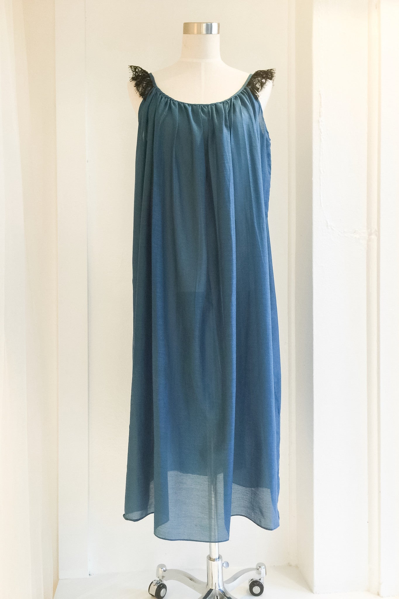 Betty Curve Long Gown Salua Lingerie