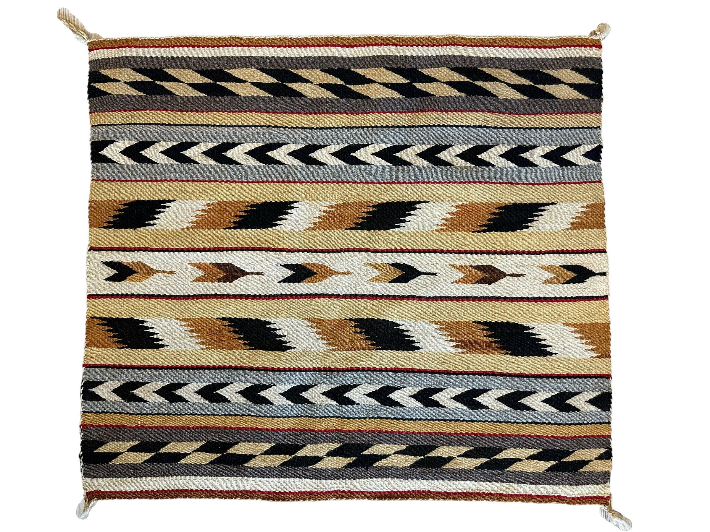 Vintage Native American Navajo Rug 29” x 32” Rugistan