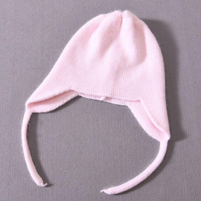 Unisex Wool Hat with Raccoon Fur Pom-Pom | Cozy & Chic