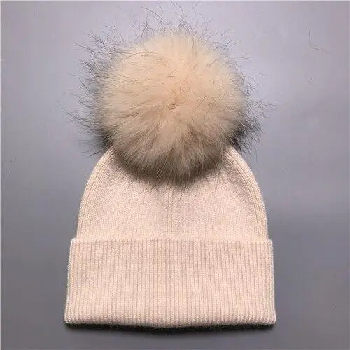 Women's wool hat with a pom-pom made of natural angora rabbit fur - Family Shopolf