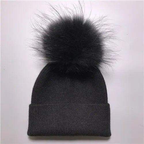 Women's wool hat with a pom-pom made of natural angora rabbit fur - Family Shopolf