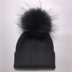 Women's wool hat with a pom-pom made of natural angora rabbit fur - Family Shopolf