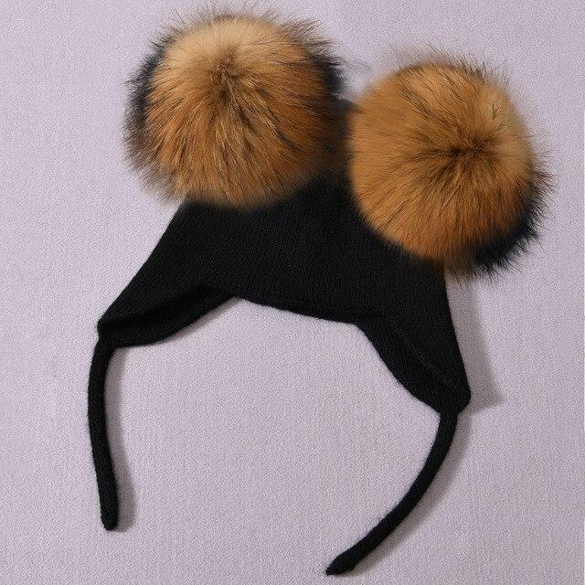 Unisex Wool Hat with Raccoon Fur Pom-Pom | Cozy & Chic