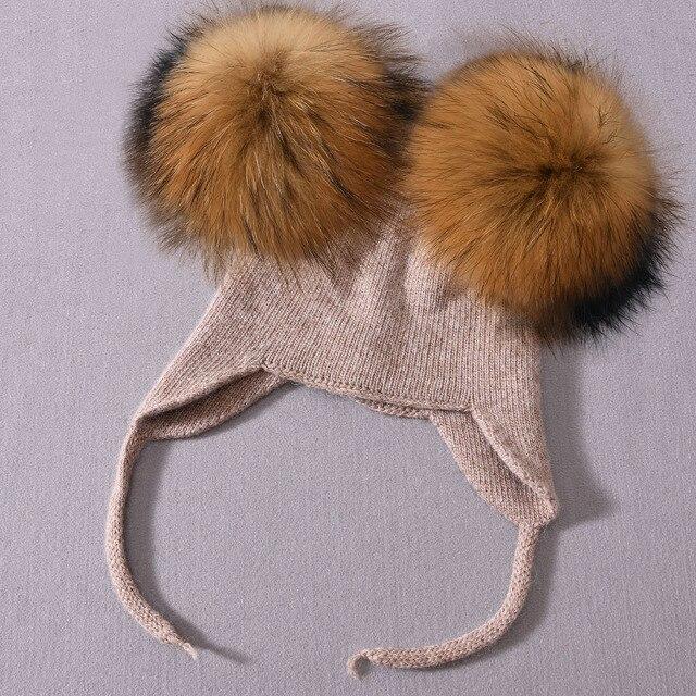 Unisex Wool Hat with Raccoon Fur Pom-Pom | Cozy & Chic