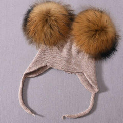 Unisex Wool Hat with Raccoon Fur Pom-Pom | Cozy & Chic