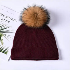 Women's wool hat with a pom-pom made of natural angora rabbit fur - Family Shopolf