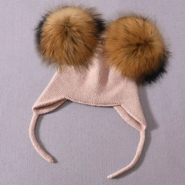 Unisex Wool Hat with Raccoon Fur Pom-Pom | Cozy & Chic