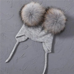 Unisex Wool Hat with Raccoon Fur Pom-Pom | Cozy & Chic