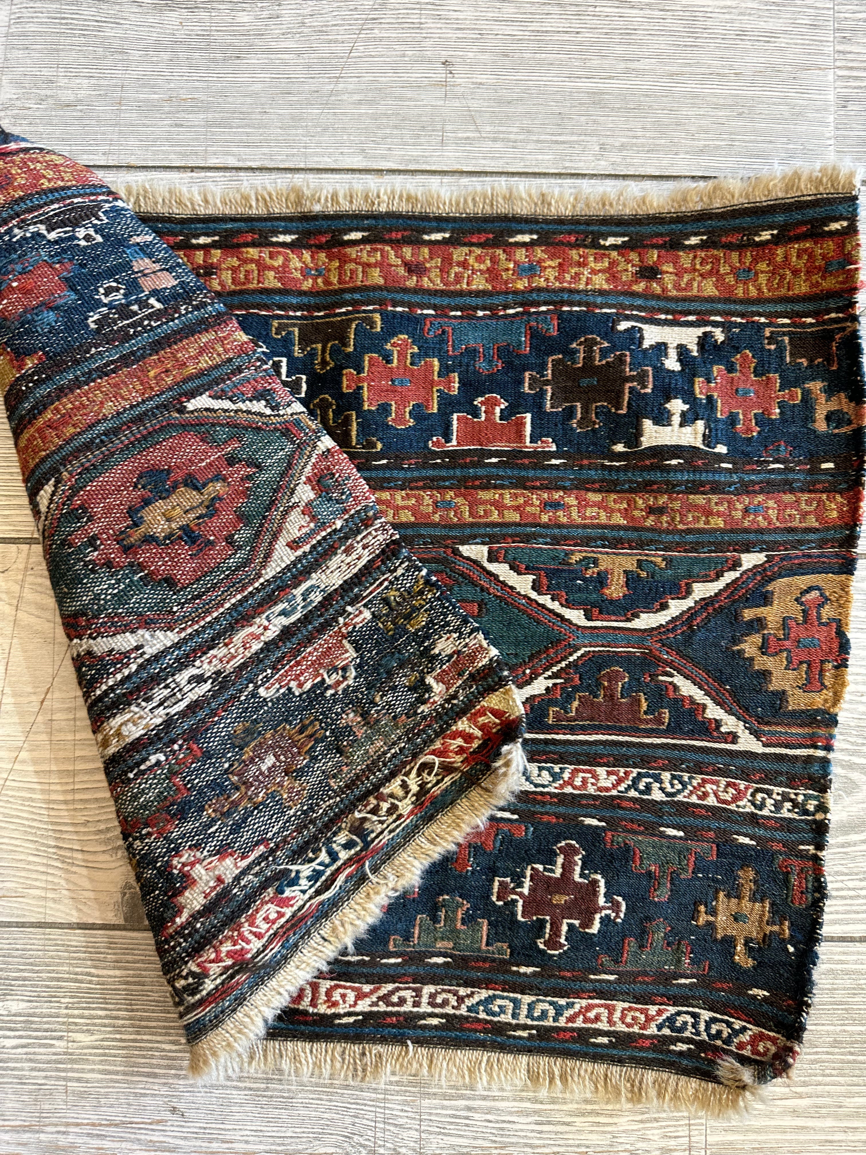 1900’s Antique Tribal Shahsavan Caucasian Cradleface - 18" X 16" Rugistan
