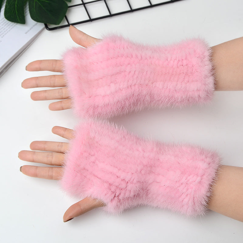 Winter gloves made of fur