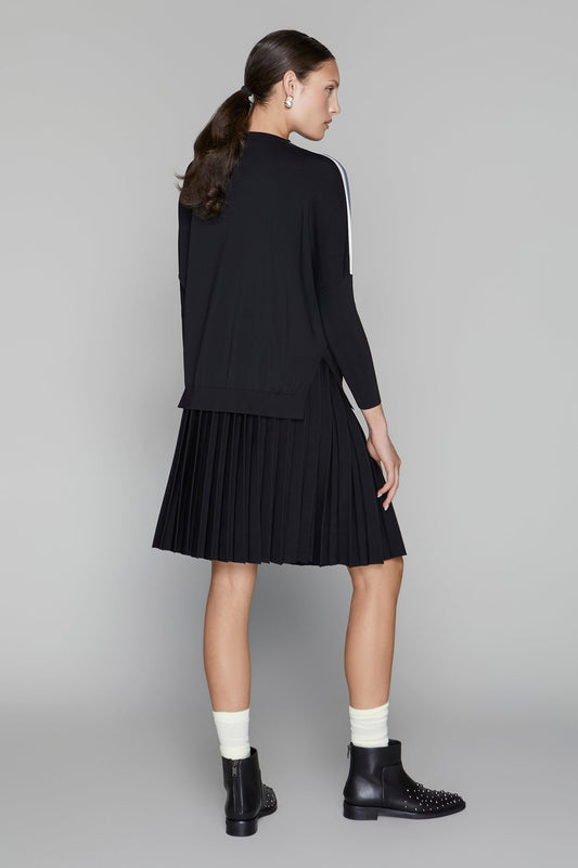 Montia Top in Black Gray Stripe Apparalel