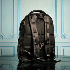 Black Leather Commuter Bag Sole Premise