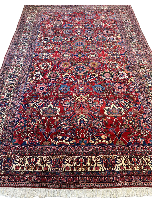 Antique Persian Bakhtiari Rug – Timeless Masterpiece 8'6" x 13'2" Rugistan