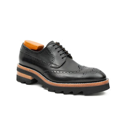 Calfskin Brogue Derby Shoes with Unique Leather Black
