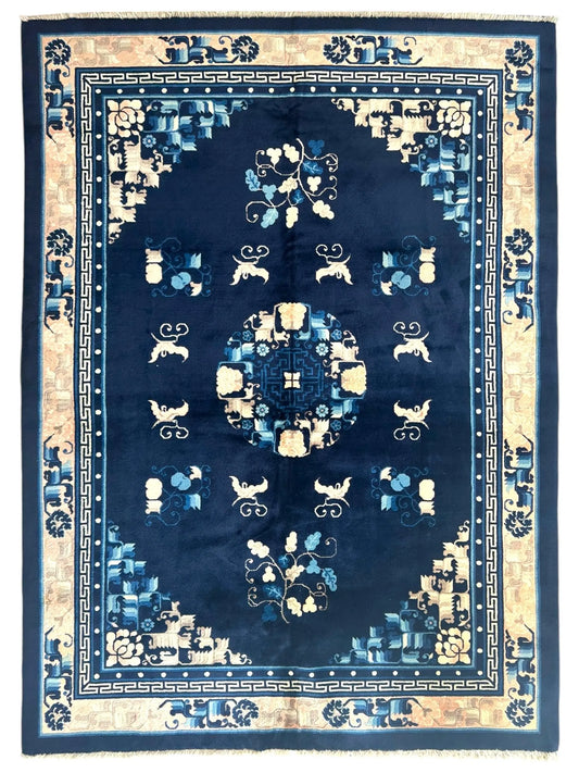 Hand-Knotted Antique Chinese Peking Wool Rug – 5’6” x 7’6” – Full Pile Navy and Cream Design Rugistan
