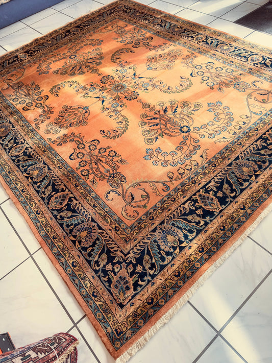 Hand-Knotted Indo-Sarouk Wool Rug – 8' x 10' – Peach Field with Navy Border Rugistan