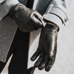 Marco (black) - Italian lambskin leather gloves with white rabbit fur lining