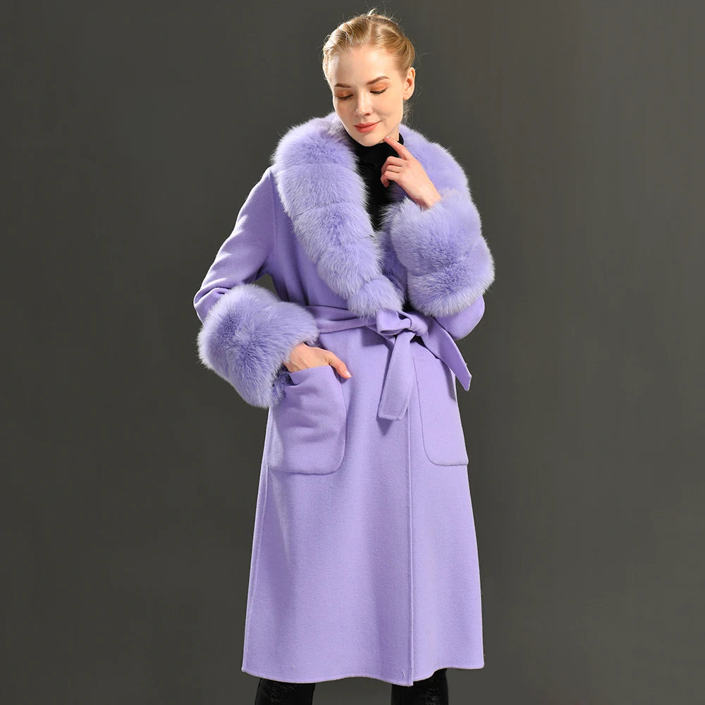 Trench-coat en cachemire et laine de jasmin pour femme avec col en fourrure