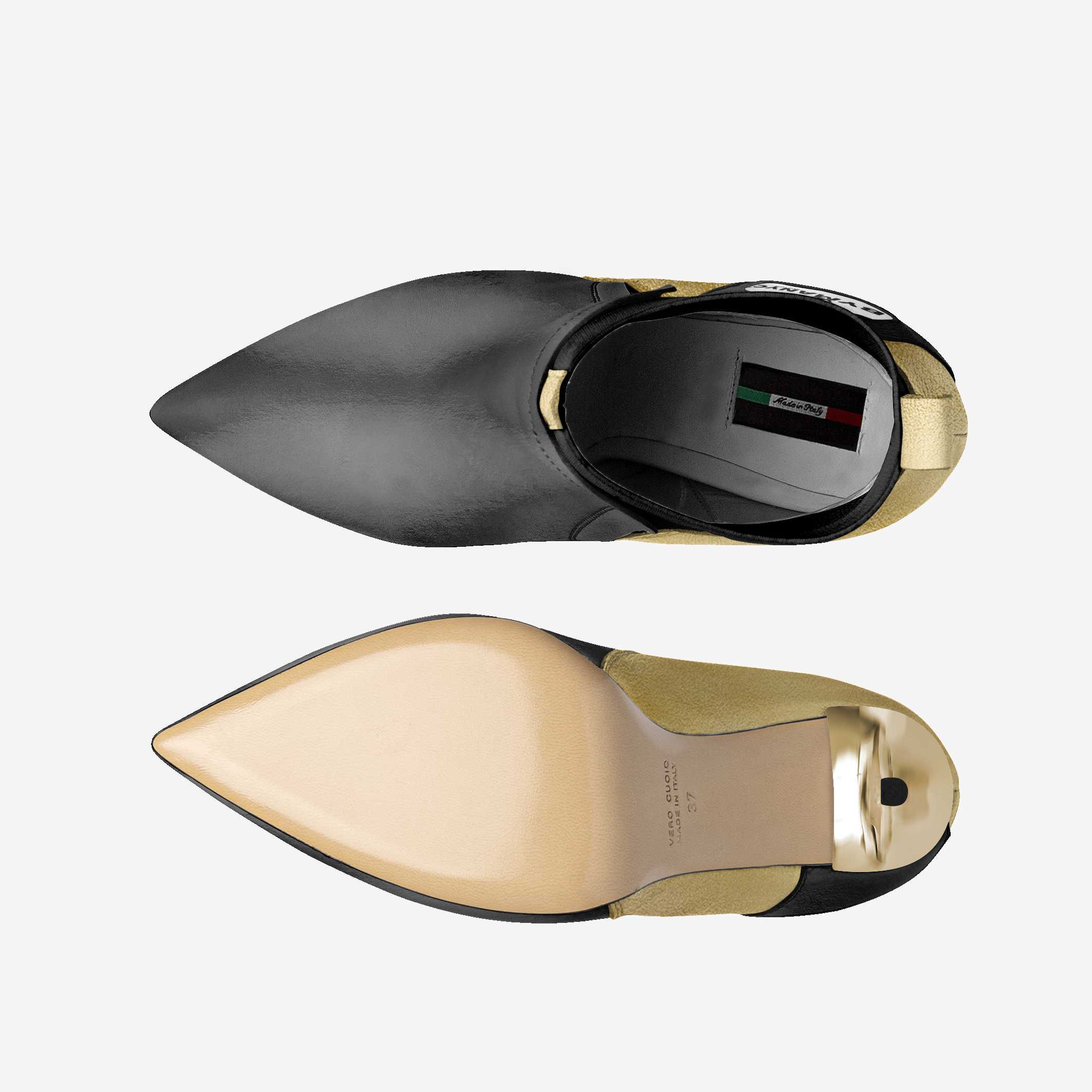 Two shoe trees, one black and one beige, on a white background.