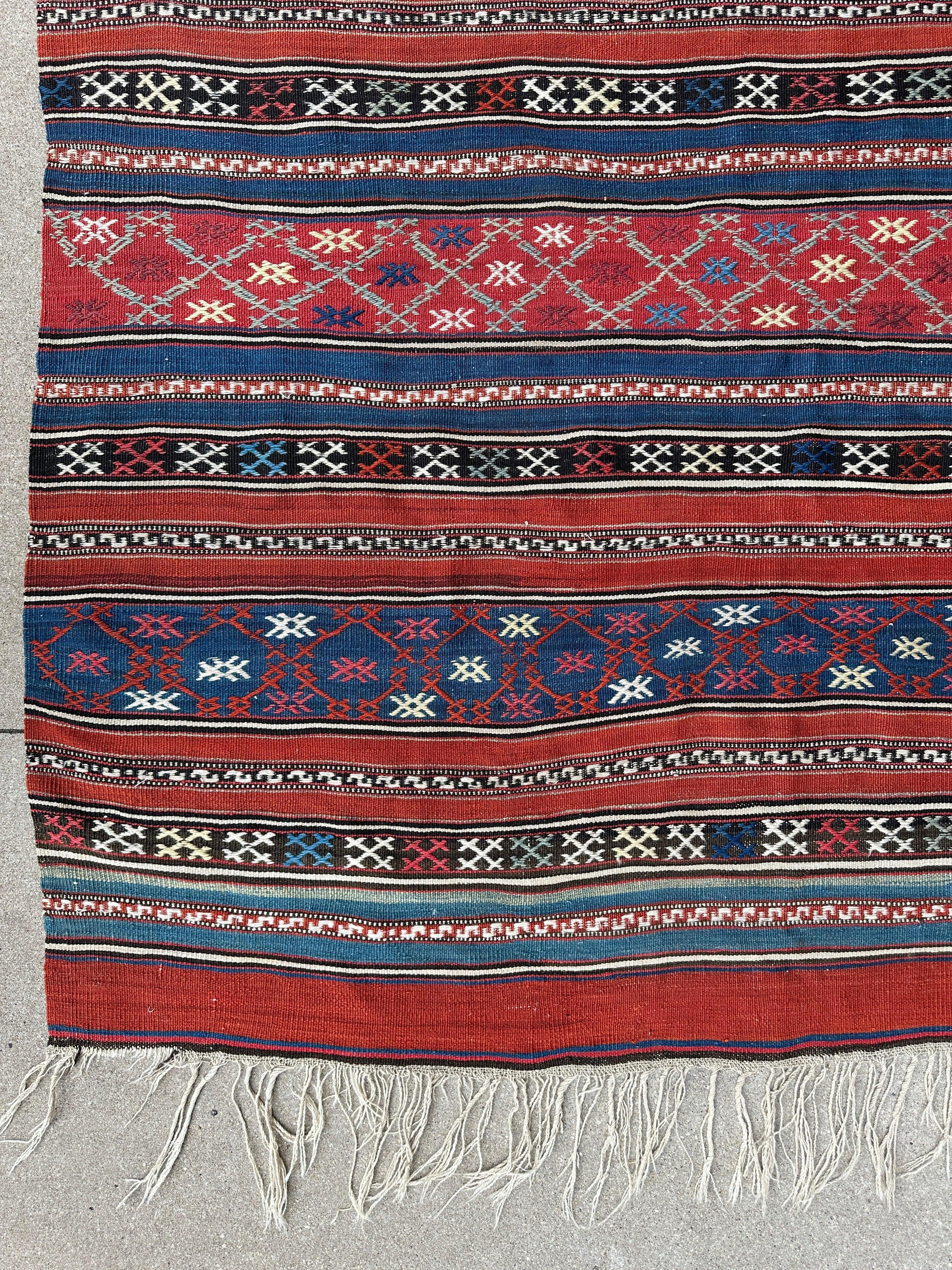 Antique Caucasian Shahsavan Soumak Rug 4’9” x 7’4” Rugistan