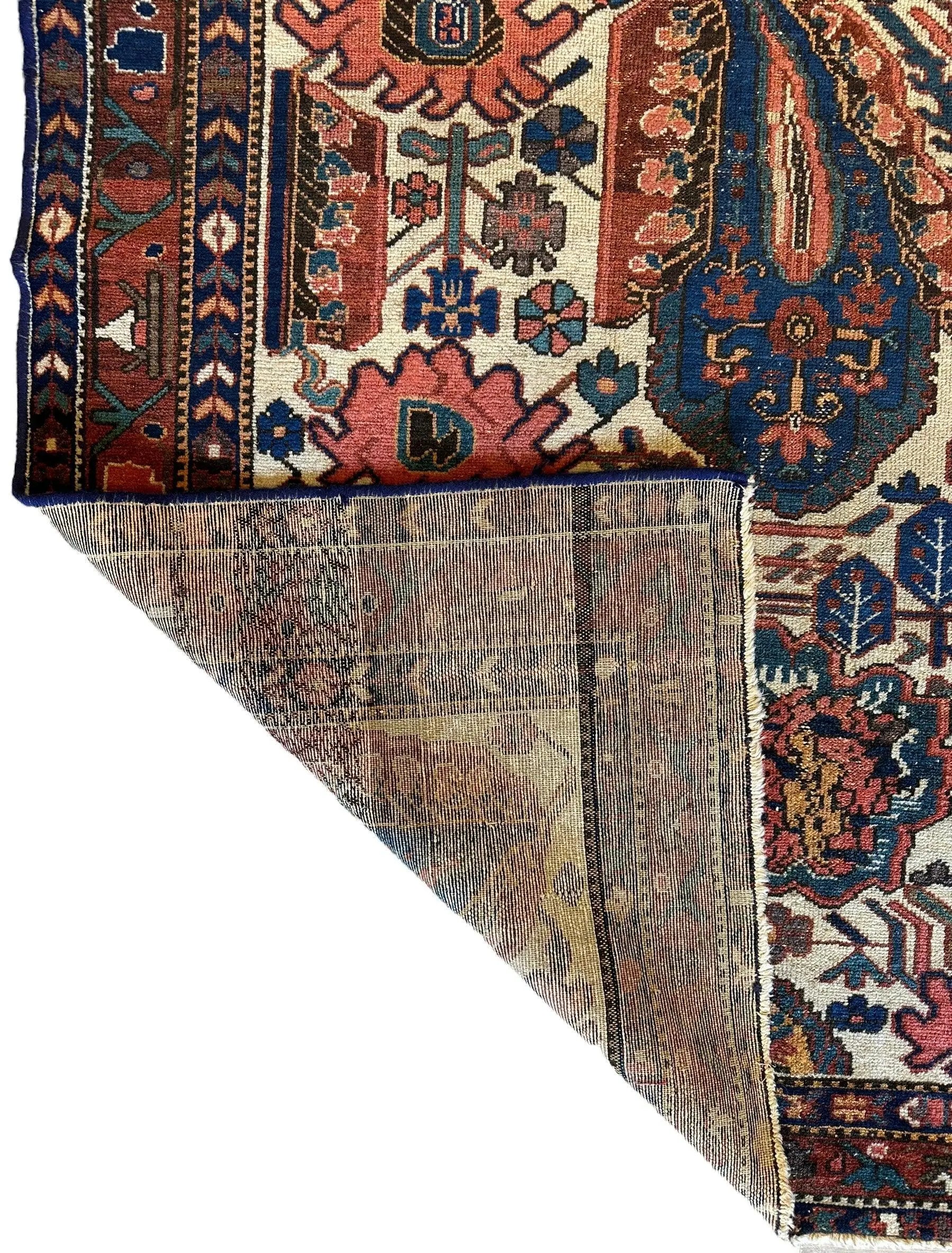 Antique Persian Malayar Circa 1900 4’10 x 6’7” Rugistan