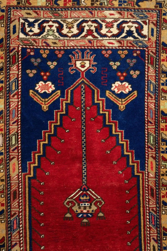 Vintage Turkish Wool Prayer Rug 4x6 Rugistan