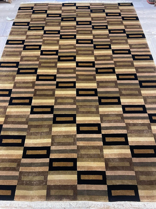 Beautifull Hand Knotted Nepali Geometric Area Rug 6x9 Ft Rugistan