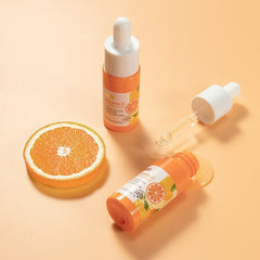 Moisturizing kit for combined facial care with vitamin C