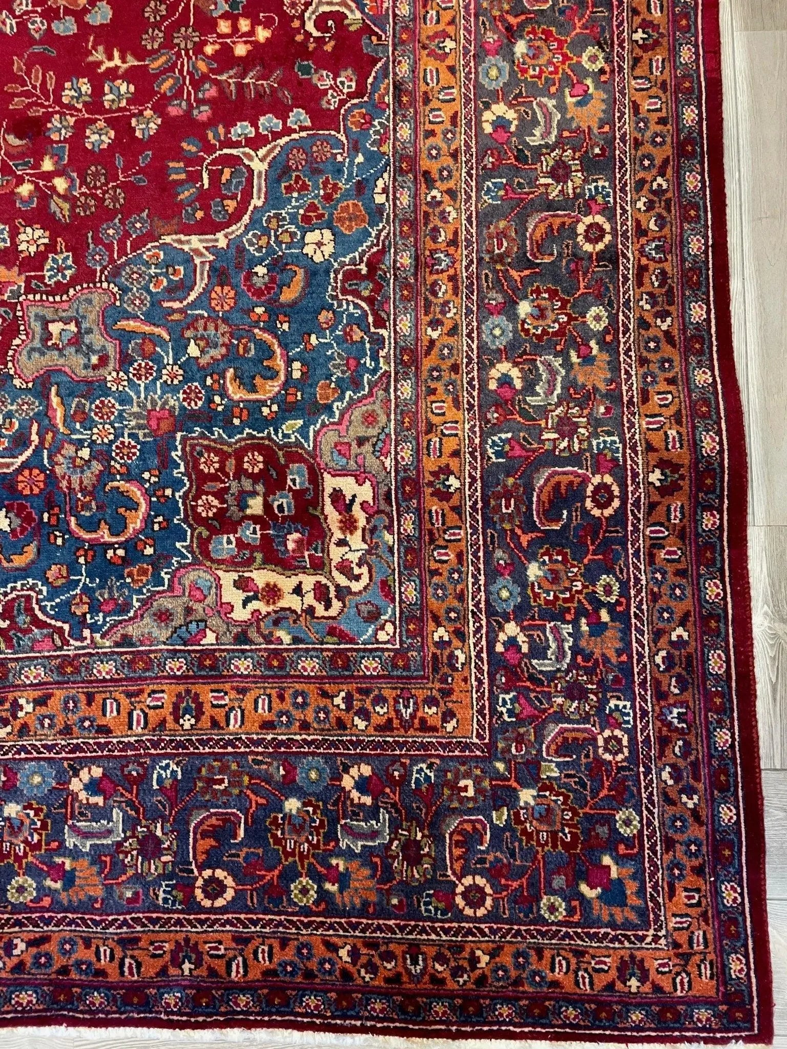 Elegant Hand Knotted Khorasan Area Rug 9’8” x 12’10” Rugistan