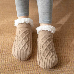 Winter Plush Non-Slip Floor Socks - product image 12