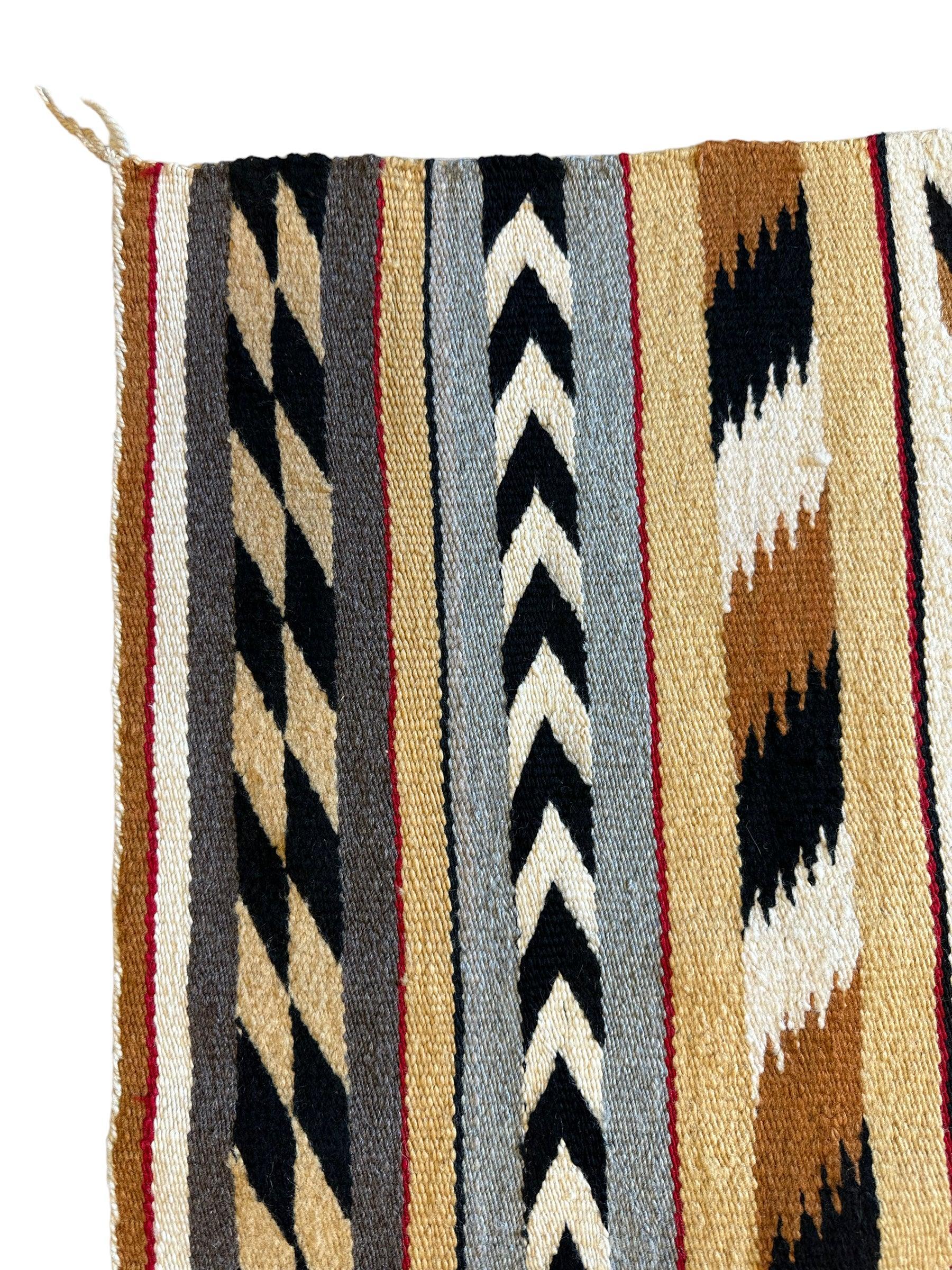 Vintage Native American Navajo Rug 29” x 32” Rugistan