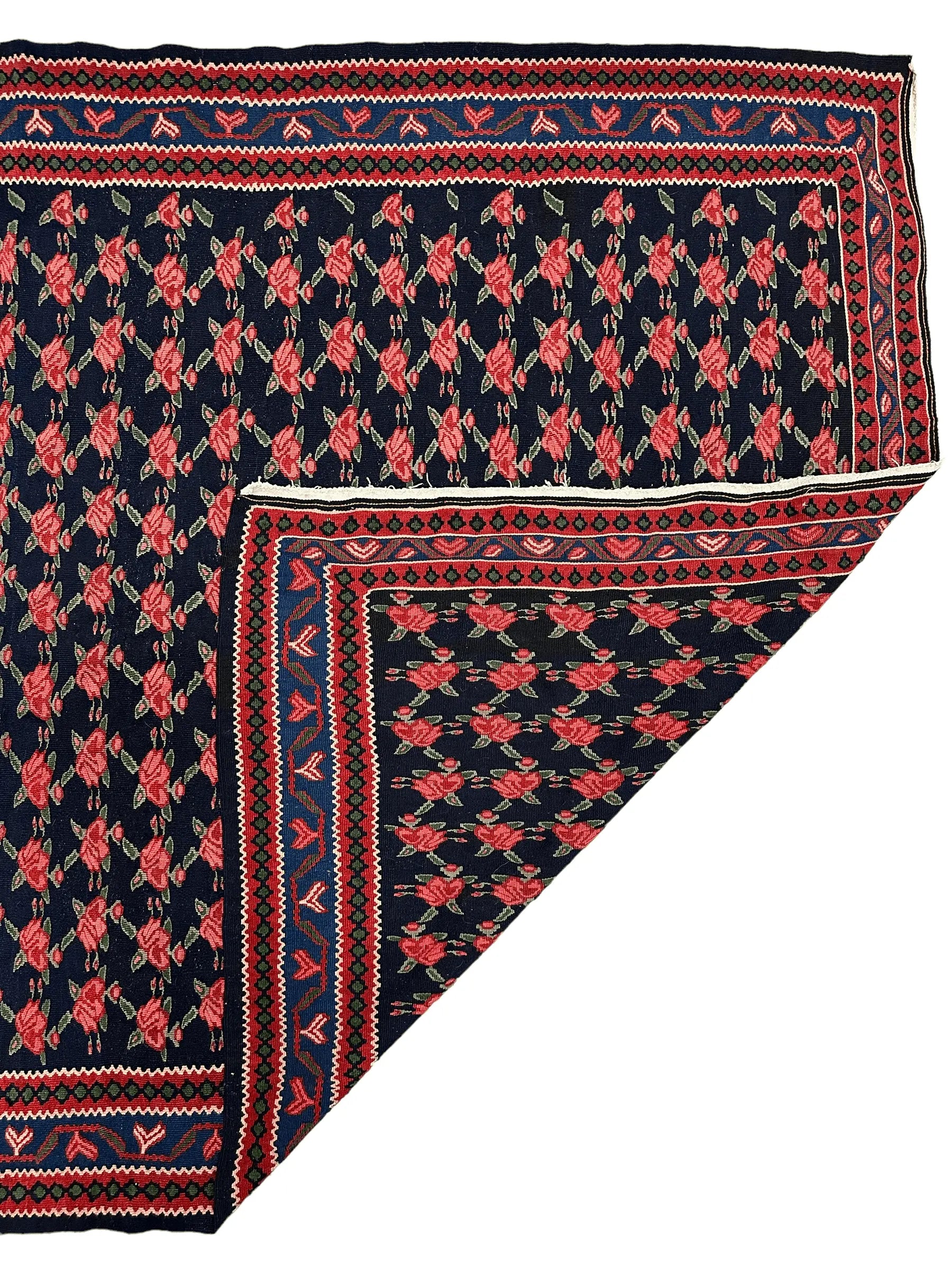 Vintage Persian Senneh Kilim 4’4” x 7’ Rugistan